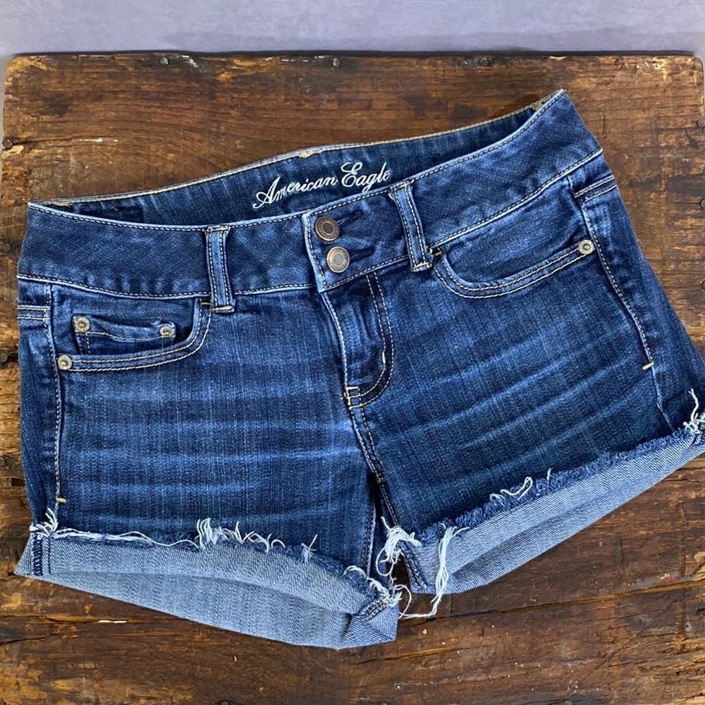 A.E.O. Artist Stretch Cut-off Jeans Shorts | Size 4